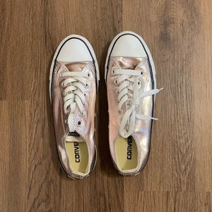 Converse All-Star metallic pink.